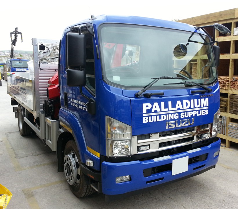 New 6-tonne Crane Lorry at our Kingsbridge Branch